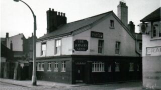 Joiners Arms exterior (date unknown)